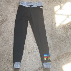 EUC VS Pink Yoga pants with  Rainbow PINK